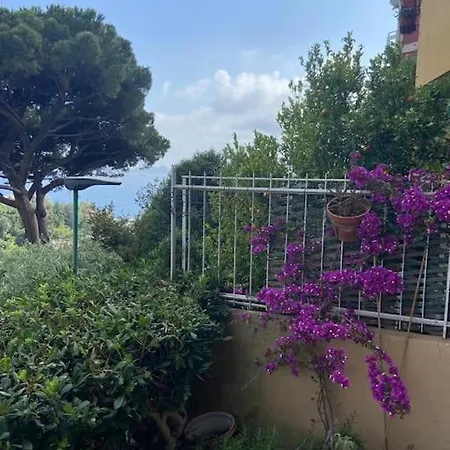 Apartamento Con Vista Mare
